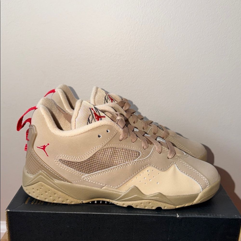 Air Jordan MVP 92 Desert Brown HQ4427-200 GS Size 4.5Y